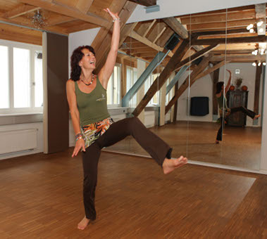 Karin Kinast - Die Gymnastik- und Tanzlehrerin